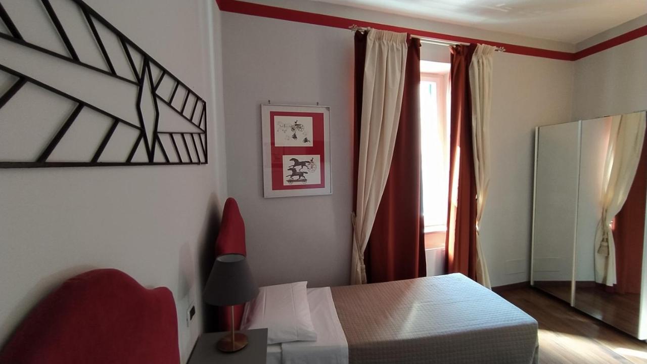 Albergo Moderno ลุคคา ภายนอก รูปภาพ